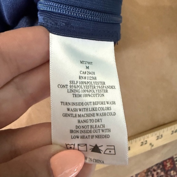 Miss Me Women's Sequins Plaid Print Crop Tank Country Western Y2K Size Medium - Picture 10 of 11